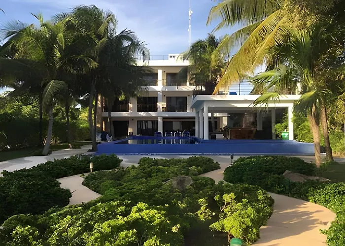 13bdr Bellamar - Private Chef - Beachfront - Weddings-business Retreats-golf-family * Akumal