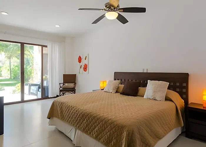 13bdr Bellamar - Private Chef - Beachfront - Weddings-business Retreats-golf-family Resort Akumal