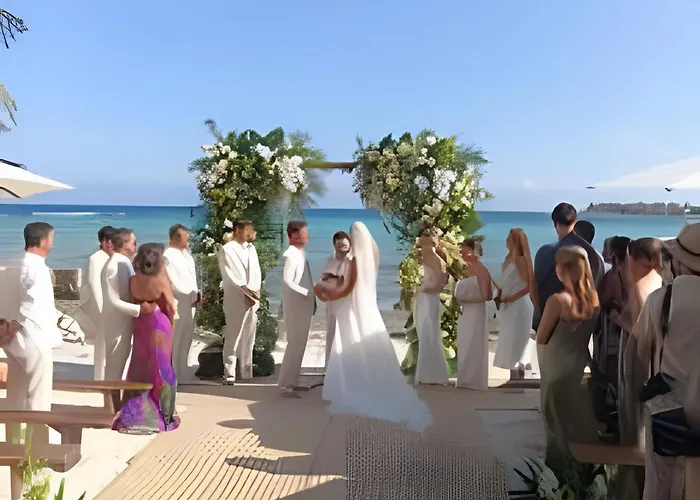 Resort 13bdr Bellamar - Private Chef - Beachfront - Weddings-business Retreats-golf-family Akumal