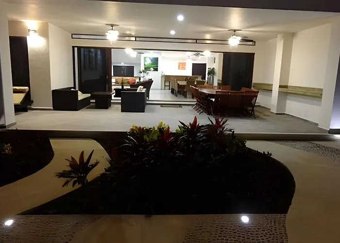 Resort 13bdr Bellamar - Private Chef - Beachfront - Weddings-business Retreats-golf-family Akumal