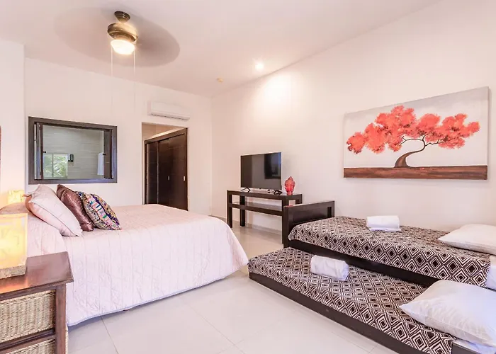 13bdr Bellamar - Private Chef - Beachfront - Weddings-business Retreats-golf-family Resort Akumal