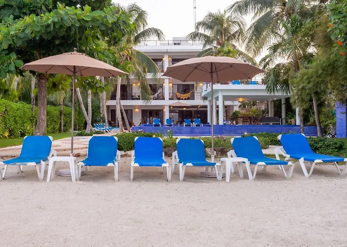 13bdr Bellamar - Private Chef - Beachfront - Weddings-business Retreats-golf-family * Akumal