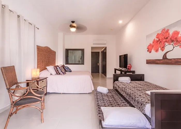 13bdr Bellamar - Private Chef - Beachfront - Weddings-business Retreats-golf-family Resort Akumal