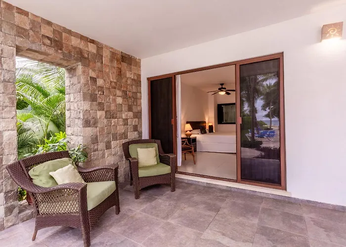 Resort 13bdr Bellamar - Private Chef - Beachfront - Weddings-business Retreats-golf-family Akumal